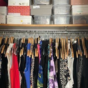 Everything must go!!!! Make an offer it’s yours✨ happy poshing 🛍️👠👗